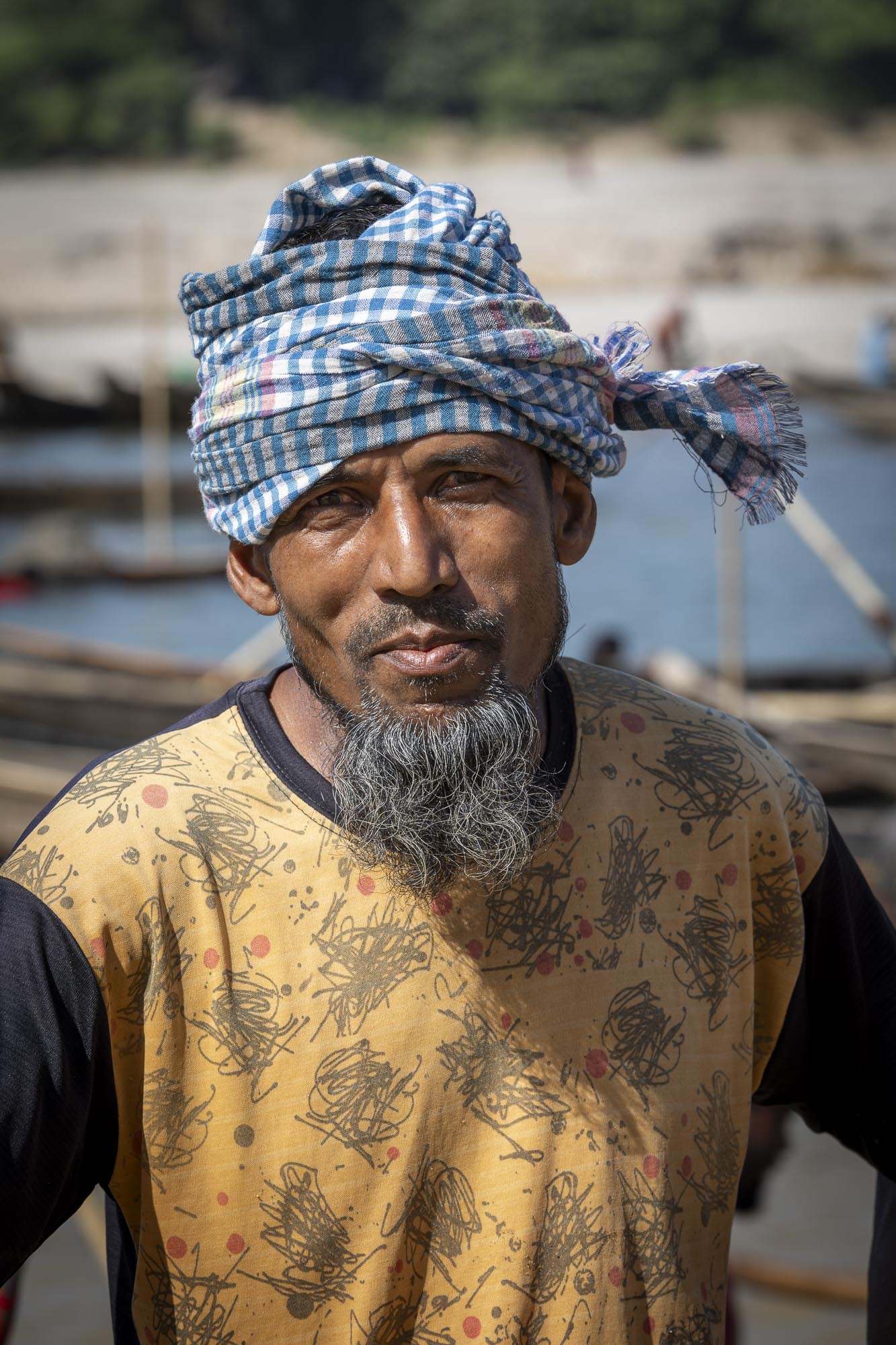 Estrattore di sabbia in Bangladesh